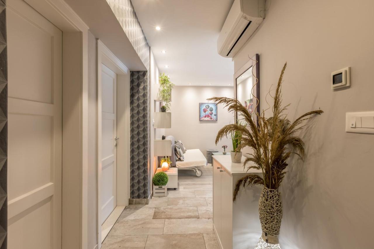 Artistic Chill Art Apartment 2+2.Centar Of Split. Bagian luar foto