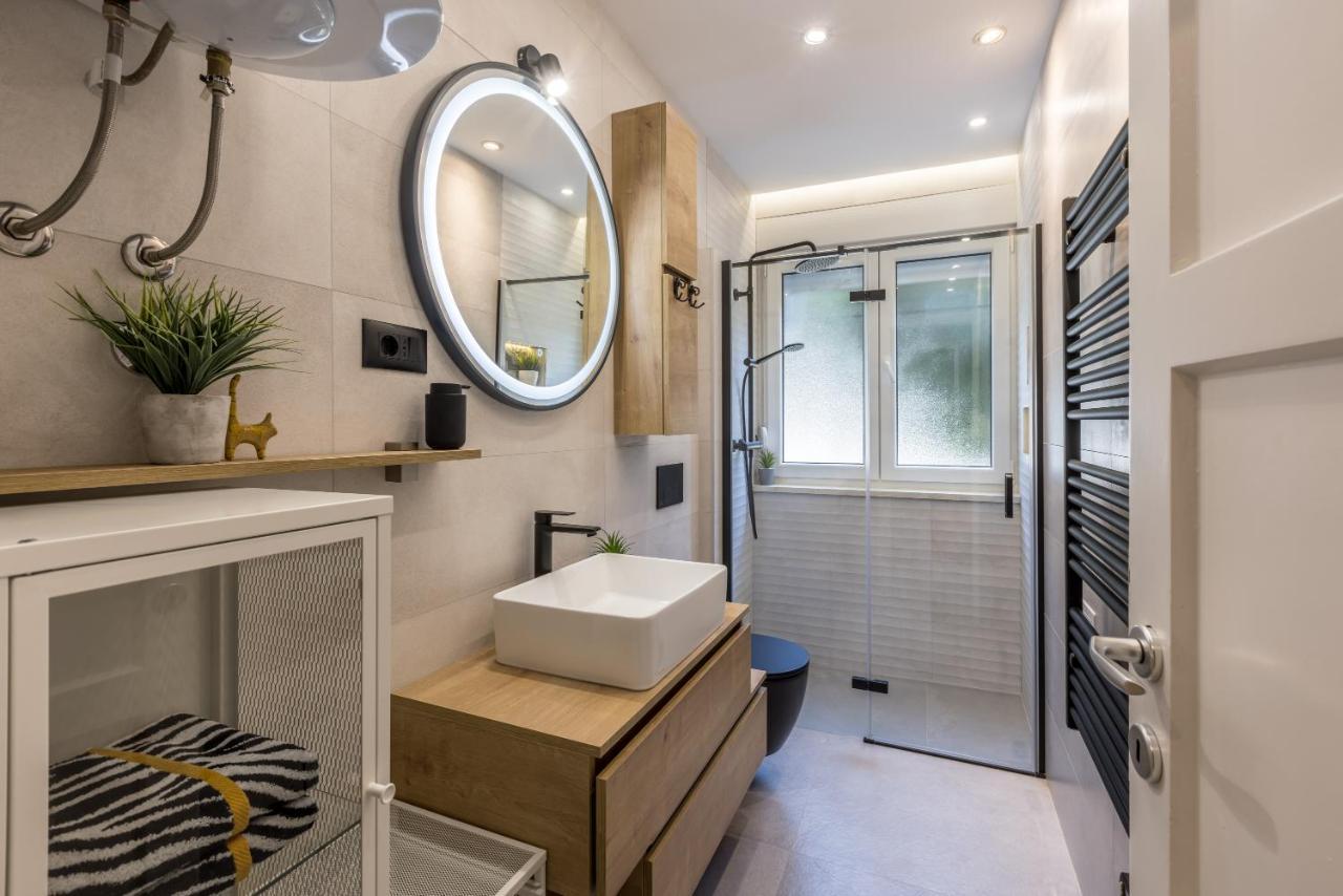 Artistic Chill Art Apartment 2+2.Centar Of Split. Bagian luar foto